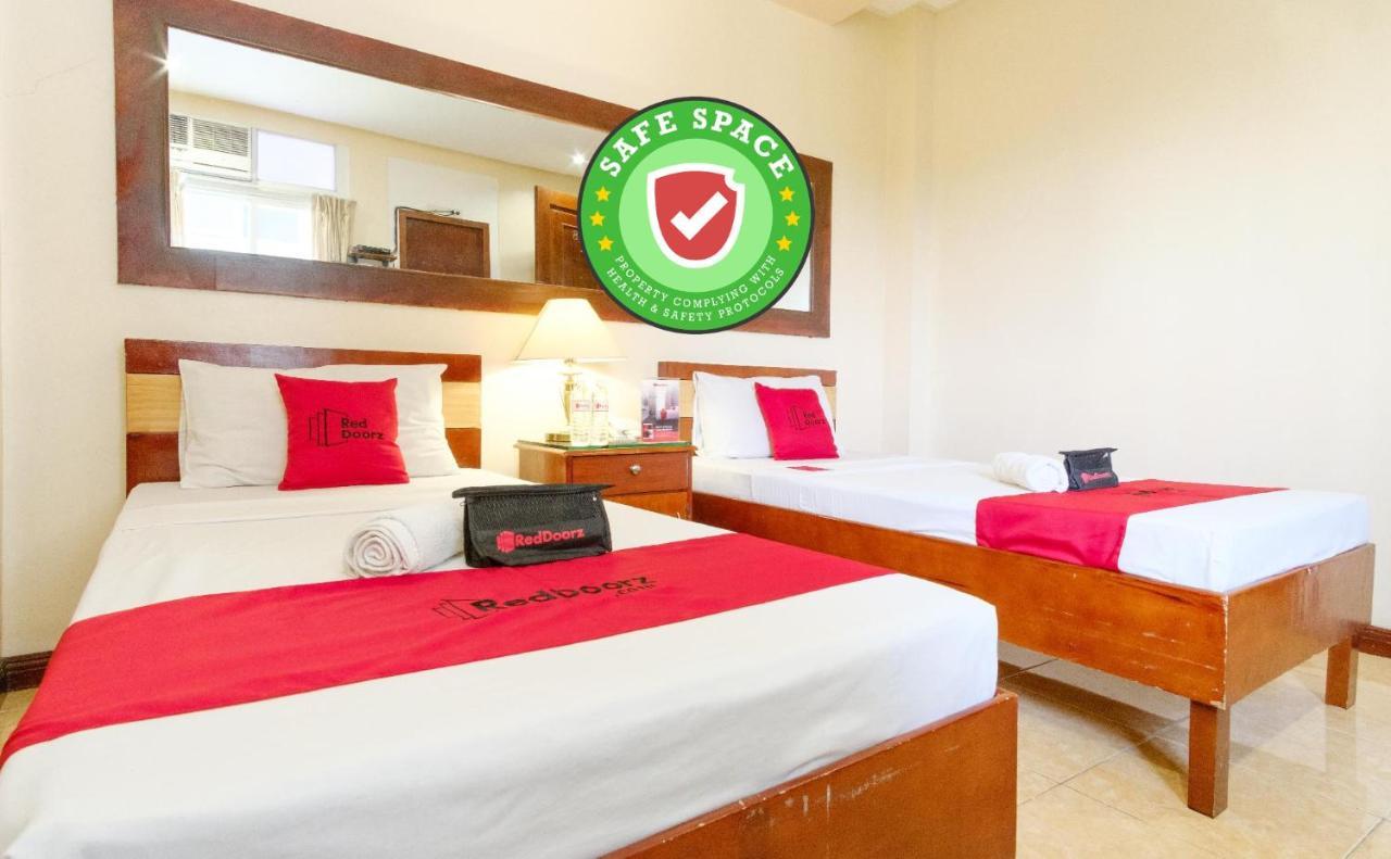 Reddoorz Near Camp Montelibano Bacolod Exterior foto