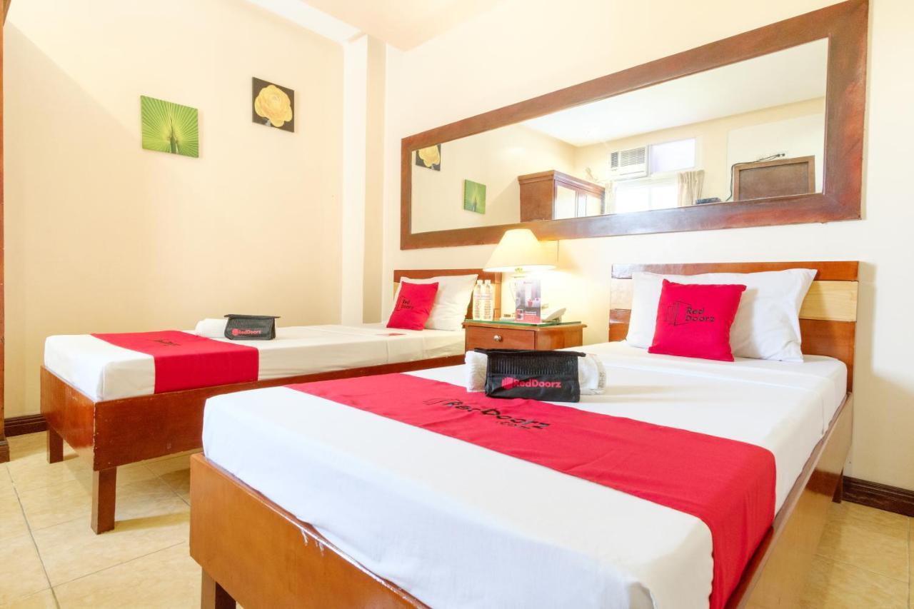 Reddoorz Near Camp Montelibano Bacolod Exterior foto